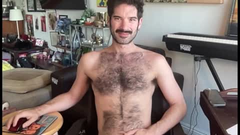 Pup Scritch online show from 11.08.25