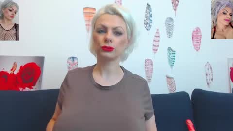 Snapshot of pure_seduce_wow chatting on 05.28.26 Goldie online show from 05.28.26