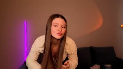 Snapshot of puree_eva chatting on 06.14.26 Eva online show from 06.14.26