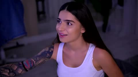 Emily online show from 11.03.25