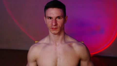 puremenshape online show from 04.04.26