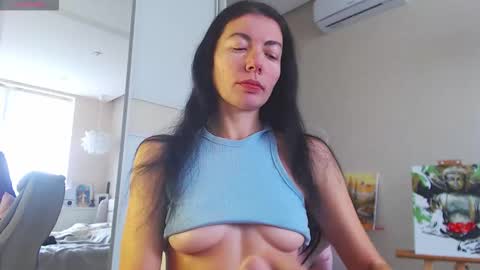 Marina online show from 11.28.25