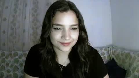 Snapshot of purple_23 chatting on 12.21.25 Lizzy online show from 12.21.25