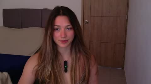 Snapshot of purpleluzzy chatting on 07.13.26 Lizzy online show from 07.13.26