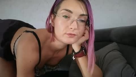 PurpleRainn69  Dina online show from 09.13.25