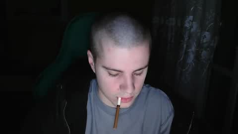 Snapshot of pusaprada chatting on 02.26.25 pusaprada online show from 02.26.25