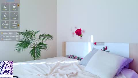 Snapshot of pusichka_ chatting on 02.21.25 Diana    Onlyfans  online show from 02.21.25