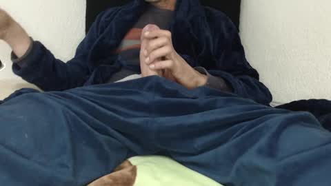 Snapshot of pussyhunterpt chatting on 01.24.25 Ruck Fules online show from 01.24.25