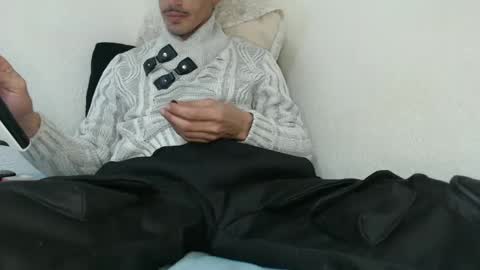 Snapshot of pussyhunterpt chatting on 01.26.25 Ruck Fules online show from 01.26.25