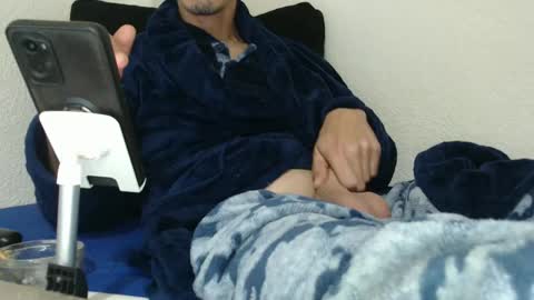 Snapshot of pussyhunterpt chatting on 02.04.25 Ruck Fules online show from 02.04.25