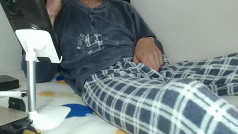 Snapshot of pussyhunterpt chatting on 02.16.25 Ruck Fules online show from 02.16.25