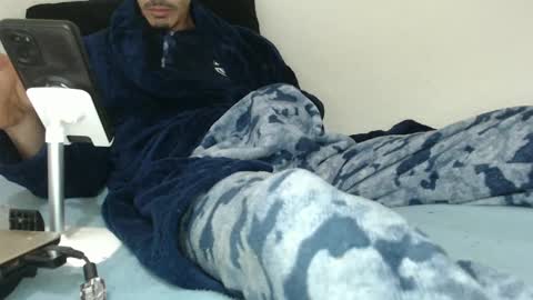 Snapshot of pussyhunterpt chatting on 03.10.25 Ruck Fules online show from 03.10.25