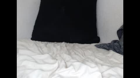 Snapshot of pussyhunterpt chatting on 10.28.25 Ruck Fules online show from 10.28.25