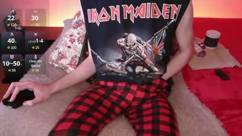 Snapshot of pussylover2182 chatting on 01.11.25 pussylover2182 online show from 01.11.25