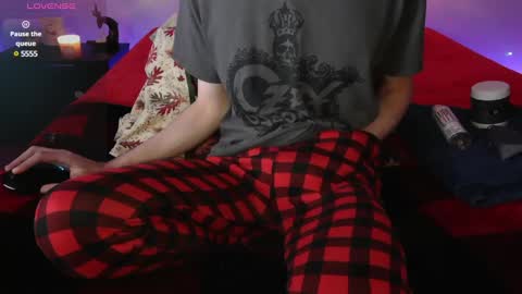 Snapshot of pussylover2182 chatting on 01.23.25 pussylover2182 online show from 01.23.25