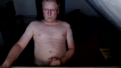 Snapshot of pussylovercb chatting on 06.19.26 pussylovercb online show from 06.19.26