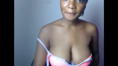 pussyxwetx online show from 10.22.25