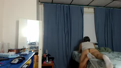 Snapshot of putiputi4u chatting on 06.25.26 putiputi4u online show from 06.25.26