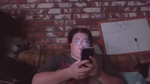 Snapshot of qtbisuccubi chatting on 12.22.25 Br4tty Bunny online show from 12.22.25