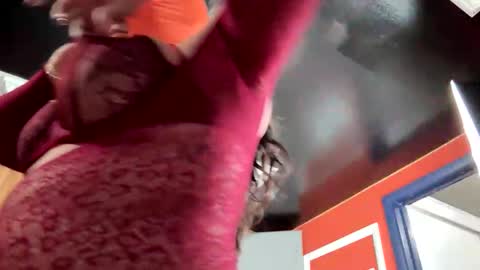 quecosatanrica online show from 10.23.25