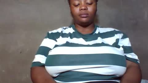 queen2302 online show from 04.11.26