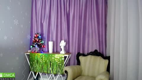 Snapshot of queen_a_n_i chatting on 12.13.24 A N I Ill be here on December 1st online show from 12.13.24