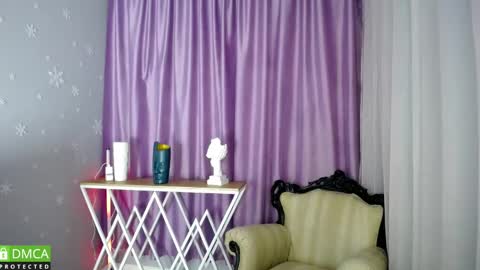 Snapshot of queen_a_n_i chatting on 03.05.25 A N I Ill be here on December 1st online show from 03.05.25