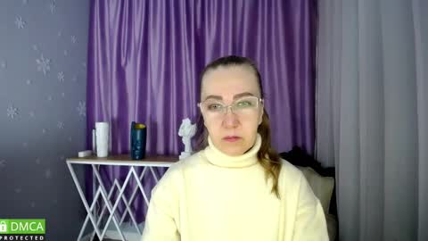 Snapshot of queen_a_n_i chatting on 03.09.25 A N I Ill be here on December 1st online show from 03.09.25