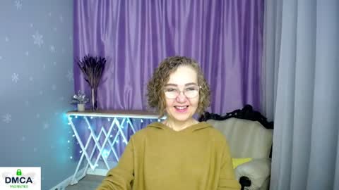 Snapshot of queen_a_n_i chatting on 06.10.26 A N I Ill be here on December 1st online show from 06.10.26