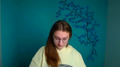 Snapshot of queen_amelie chatting on 03.01.26 Amelie online show from 03.01.26