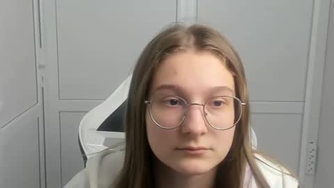 Amelie online show from 03.19.26