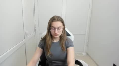 Amelie online show from 03.28.26