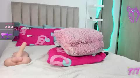  QUEEN ANTONELLA  online show from 03.17.26