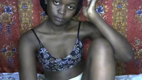 queen_banice online show from 09.17.25