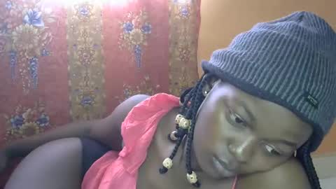 queen_banice online show from 09.30.25