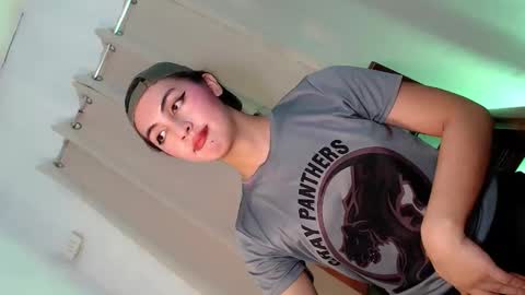 Snapshot of queen_danaya chatting on 03.02.26 queen_danaya online show from 03.02.26