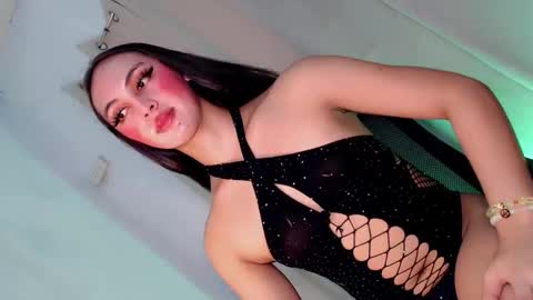 Snapshot of queen_danaya chatting on 03.07.26 queen_danaya online show from 03.07.26