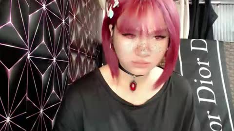 Snapshot of queen_elicktra chatting on 04.28.26 JOY online show from 04.28.26