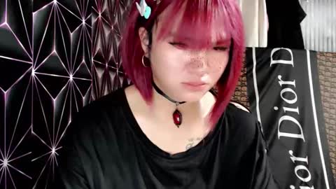 Snapshot of queen_elicktra chatting on 05.12.26 JOY online show from 05.12.26