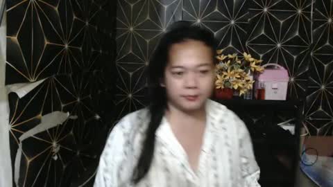 queen_ennah online show from 12.24.24