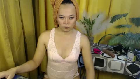 queen_ennah online show from 07.14.26
