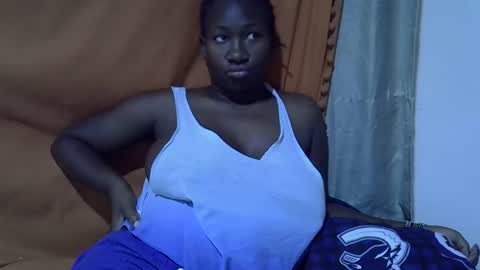 Snapshot of queen_jazmine chatting on 02.07.26 queen_jazmine online show from 02.07.26