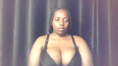 Snapshot of queen_melanine chatting on 02.28.26 QUEEN online show from 02.28.26