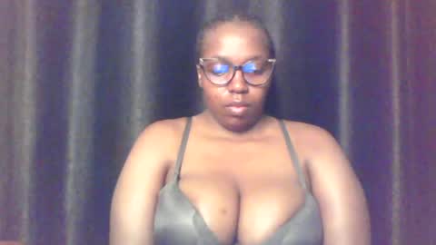 Snapshot of queen_melanine chatting on 07.09.26 QUEEN online show from 07.09.26
