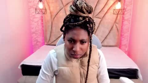   online show from 02.02.25