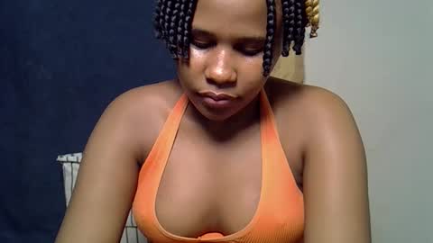 Snapshot of queen_polite1 chatting on 05.02.26 queen_polite1 online show from 05.02.26