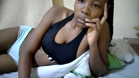 queen_slender online show from 06.25.26