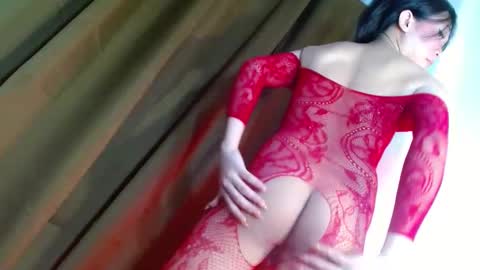 CALL ME YOUR QUEEN AIVY1 online show from 03.11.25