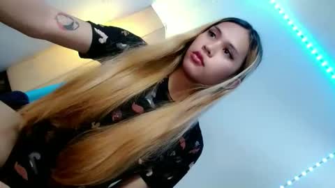 CALL ME YOUR QUEEN AIVY1 online show from 09.26.25