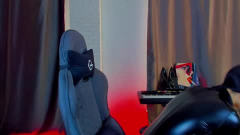 Your world and the universe Aliss online show from 02.19.25